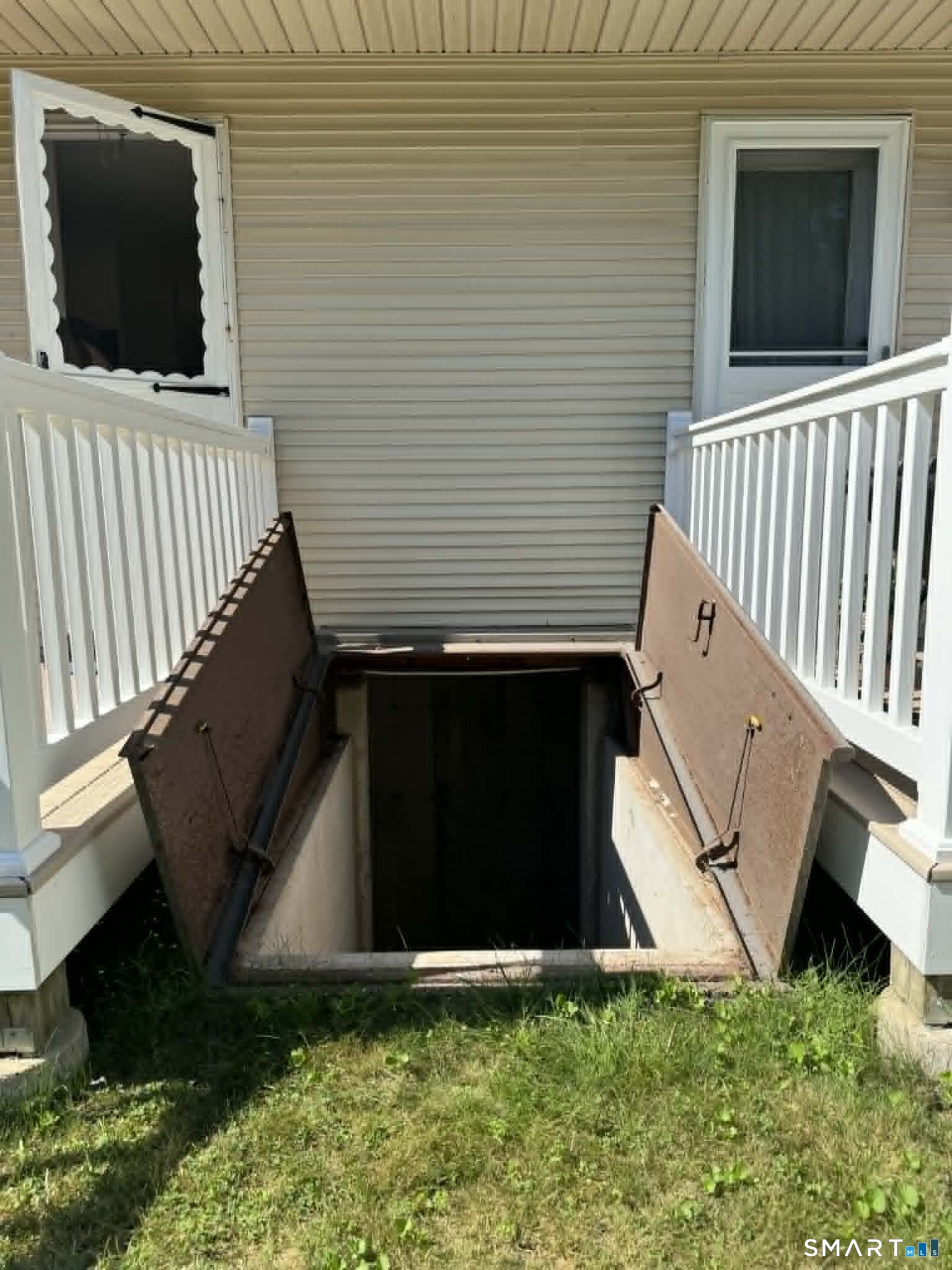 10 Countryside Lane Middletown CT 06457
