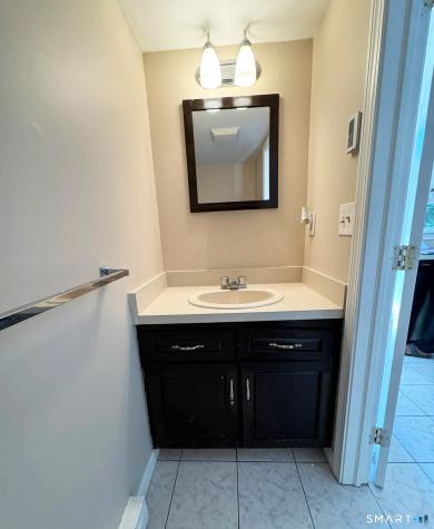 10 Countryside Lane Middletown CT 06457