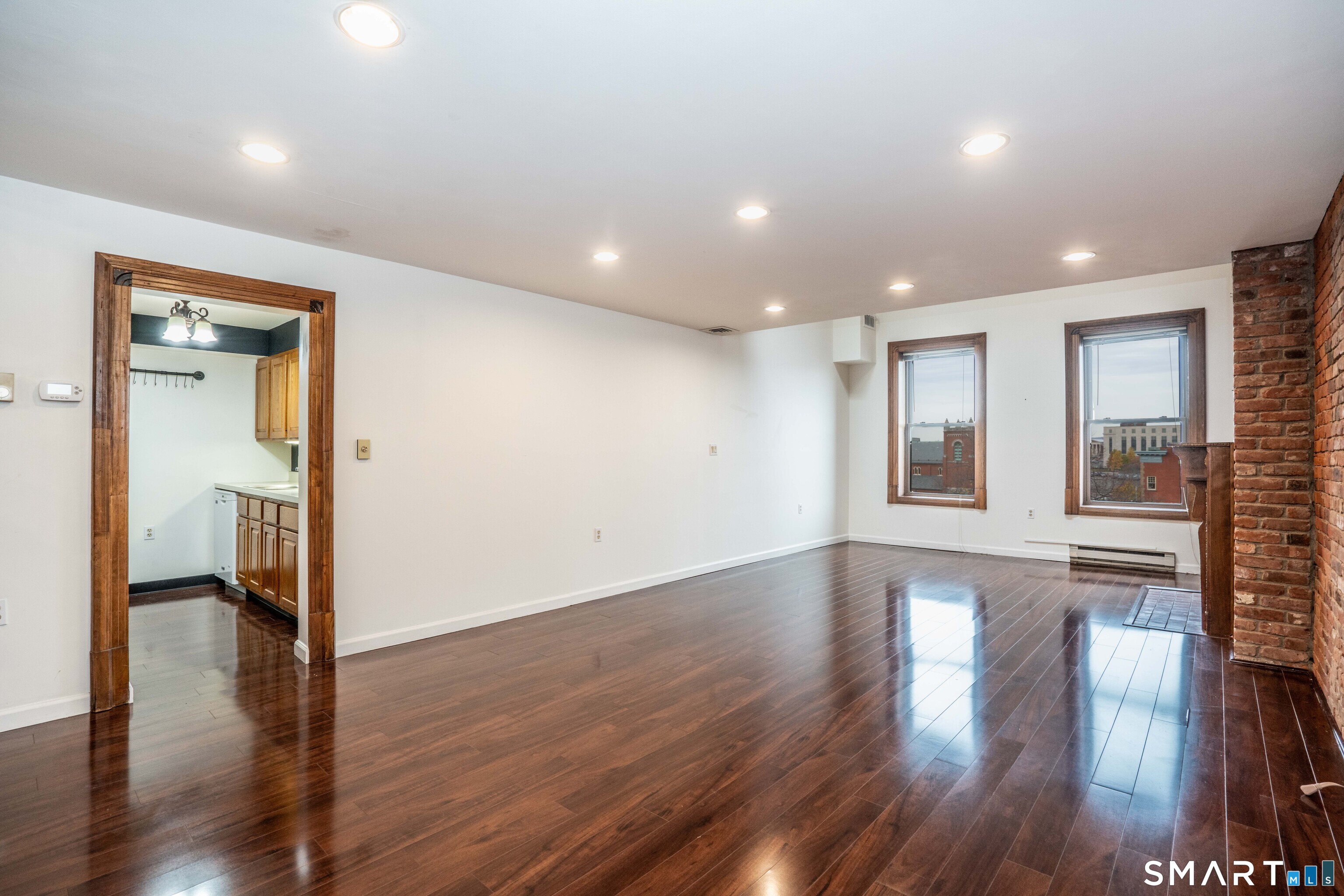 1 Linden Place Hartford CT 06106