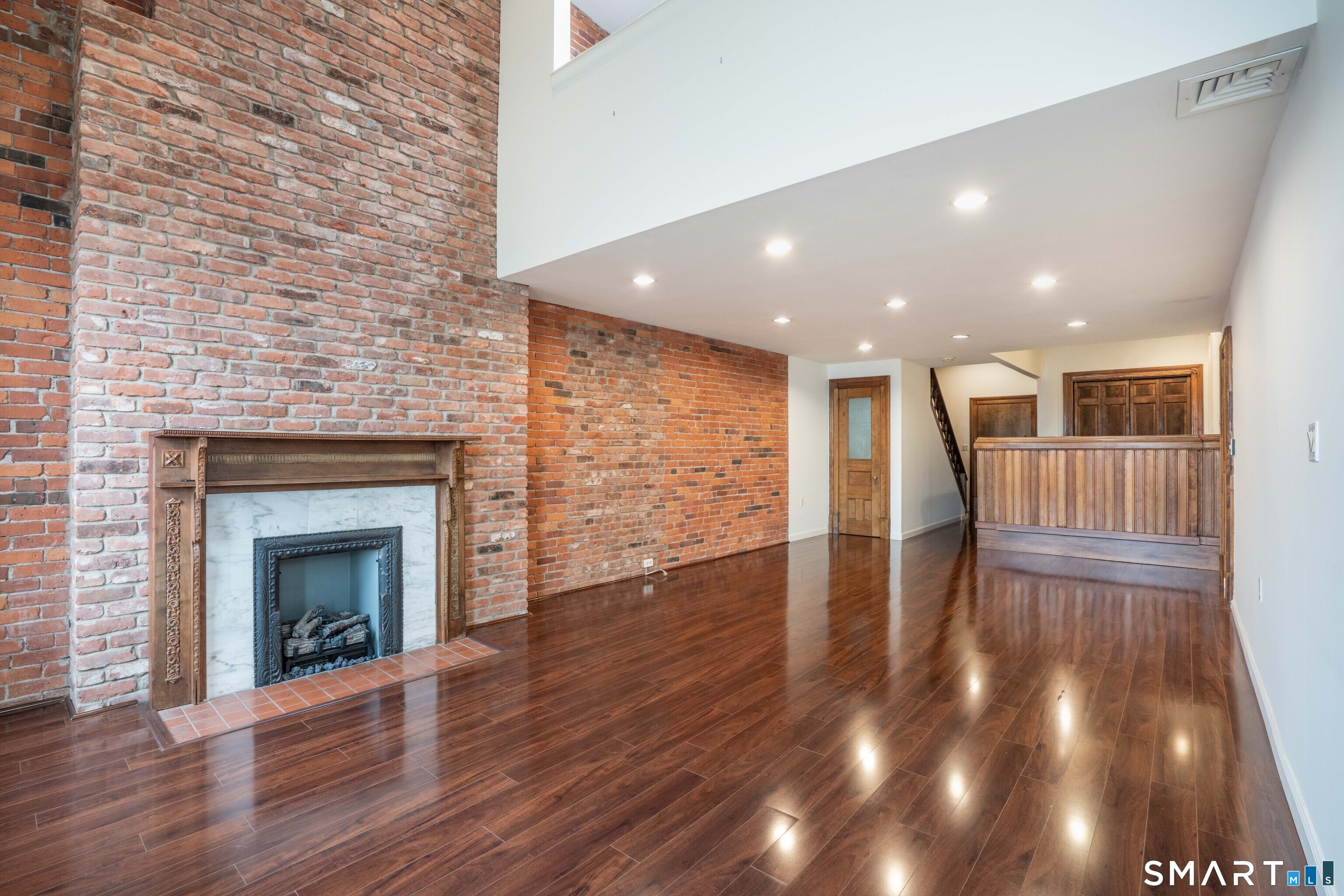 1 Linden Place Hartford CT 06106