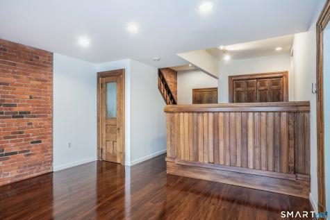 1 Linden Place Hartford CT 06106