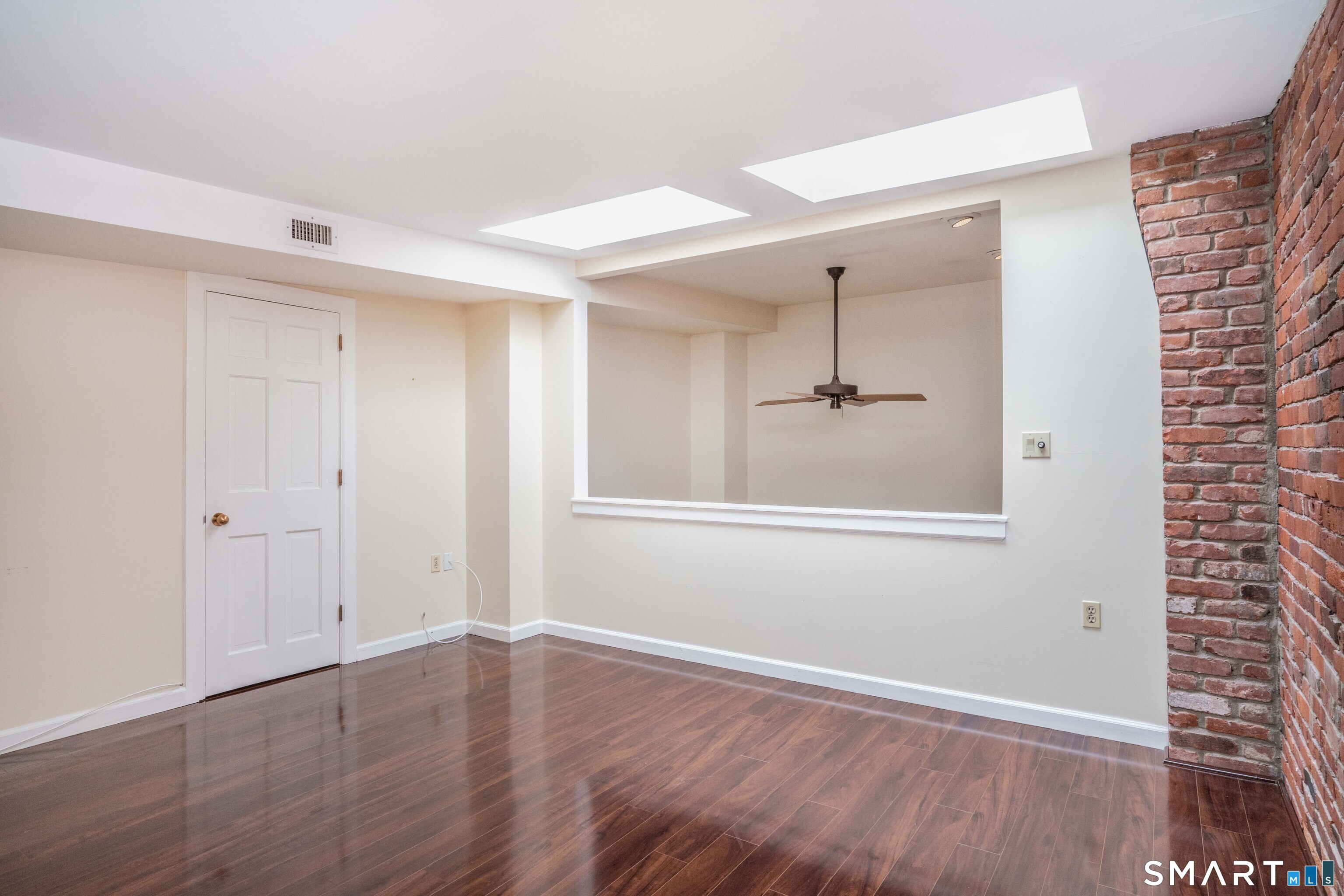 1 Linden Place Hartford CT 06106