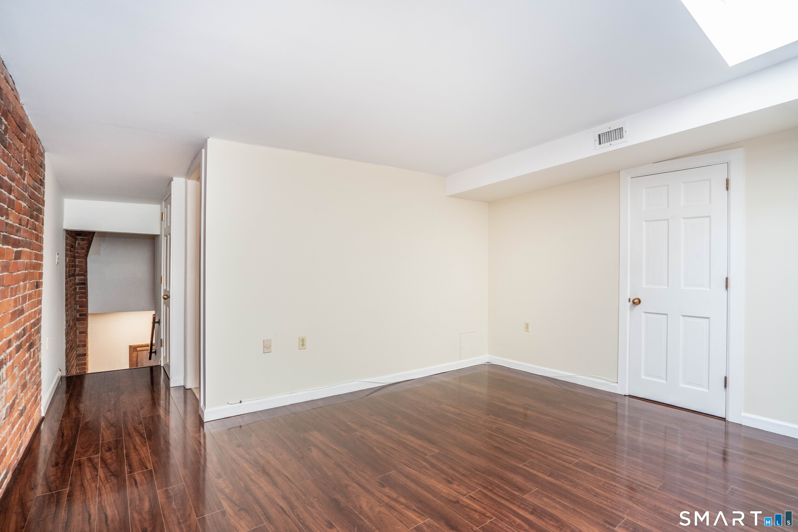 1 Linden Place Hartford CT 06106