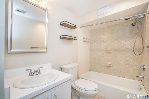 1 Linden Place Hartford CT 06106