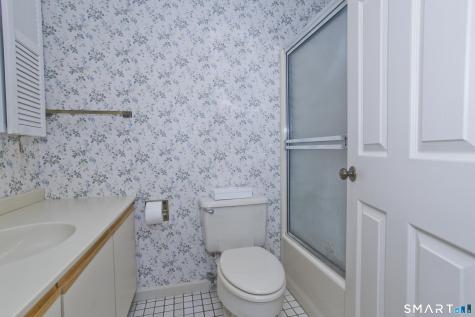 465 The Meadows Enfield CT 06082