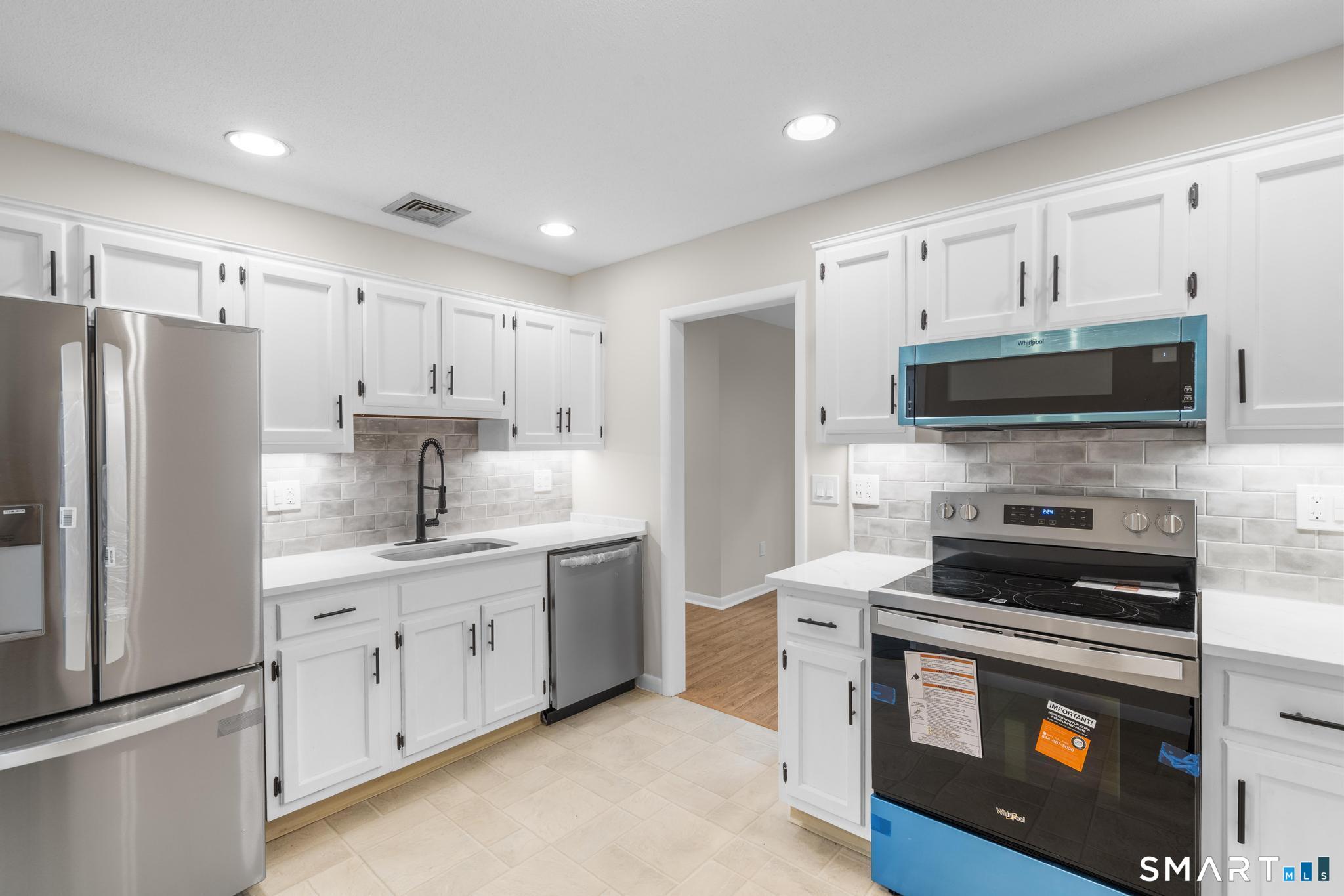 166 Old Brookfield Road Danbury CT 06811