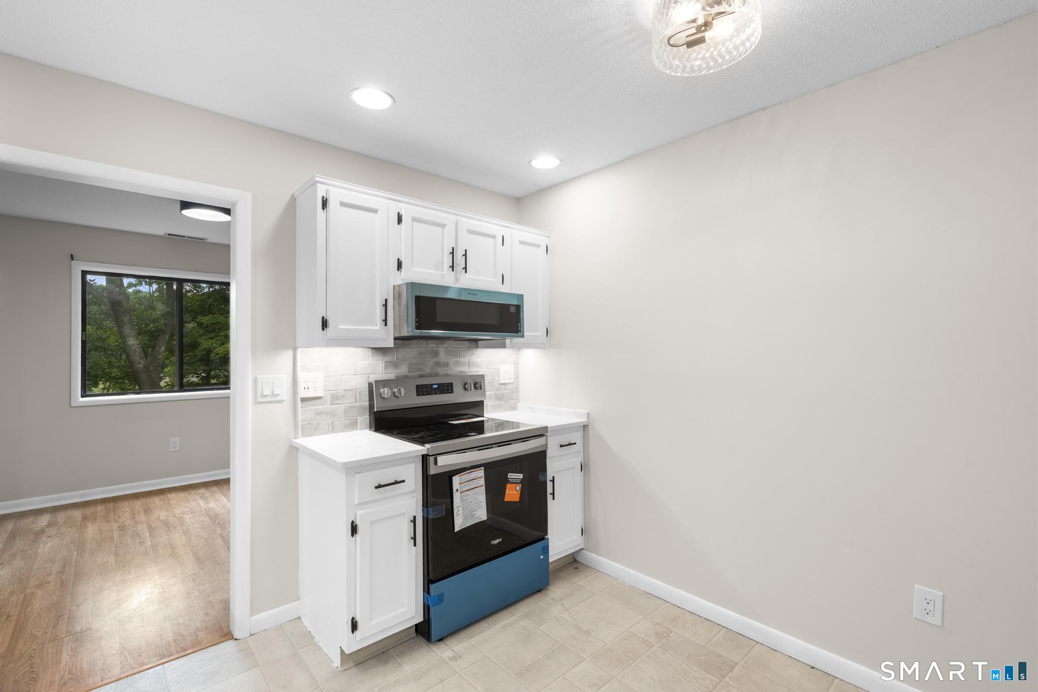 166 Old Brookfield Road Danbury CT 06811