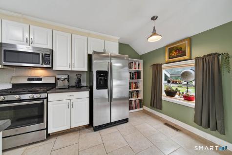 233 Mansfield Grove Road East Haven CT 06512