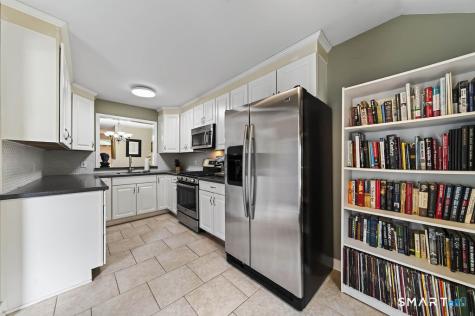 233 Mansfield Grove Road East Haven CT 06512