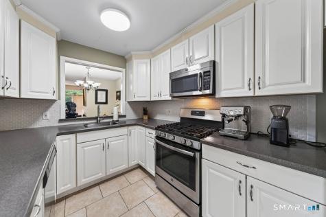 233 Mansfield Grove Road East Haven CT 06512