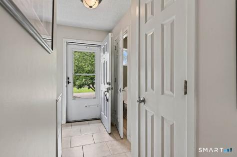 233 Mansfield Grove Road East Haven CT 06512