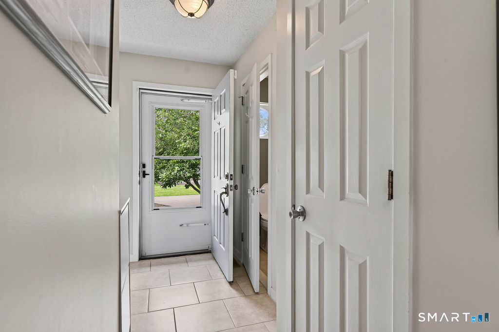 233 Mansfield Grove Road East Haven CT 06512