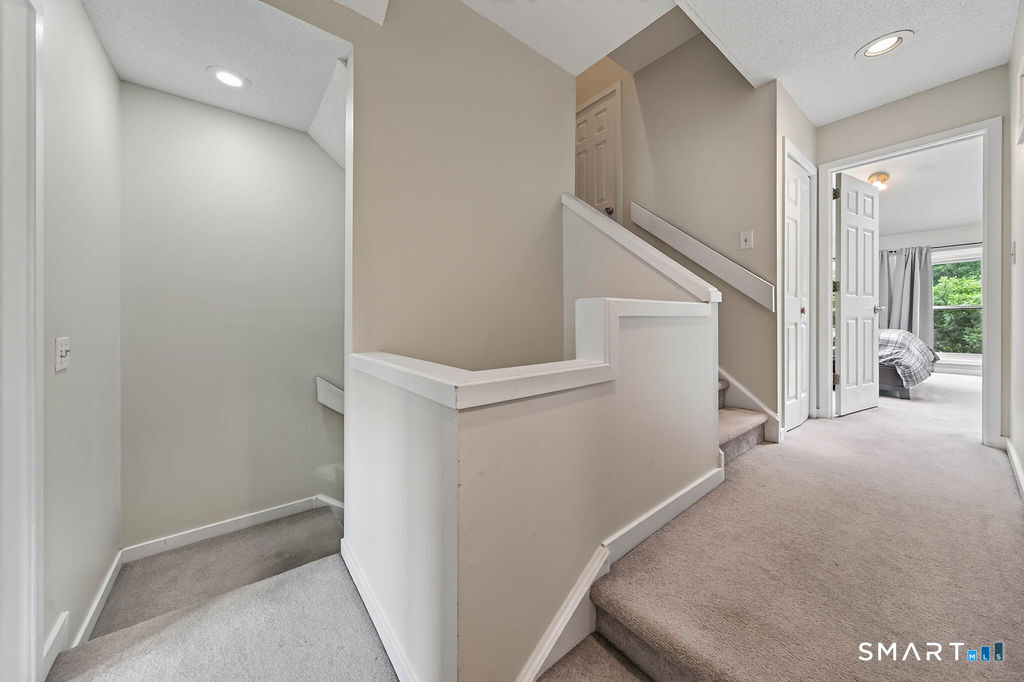 233 Mansfield Grove Road East Haven CT 06512