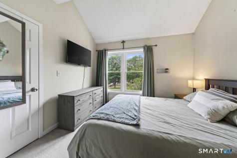 233 Mansfield Grove Road East Haven CT 06512