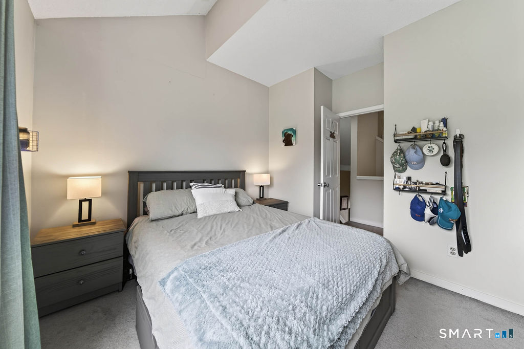 233 Mansfield Grove Road East Haven CT 06512
