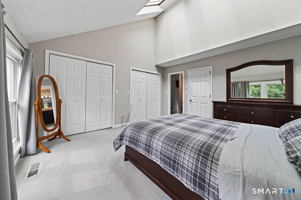 233 Mansfield Grove Road East Haven CT 06512