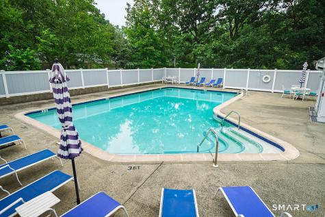 233 Mansfield Grove Road East Haven CT 06512