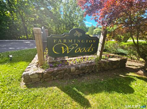11 Strathmore Lane Avon CT 06001