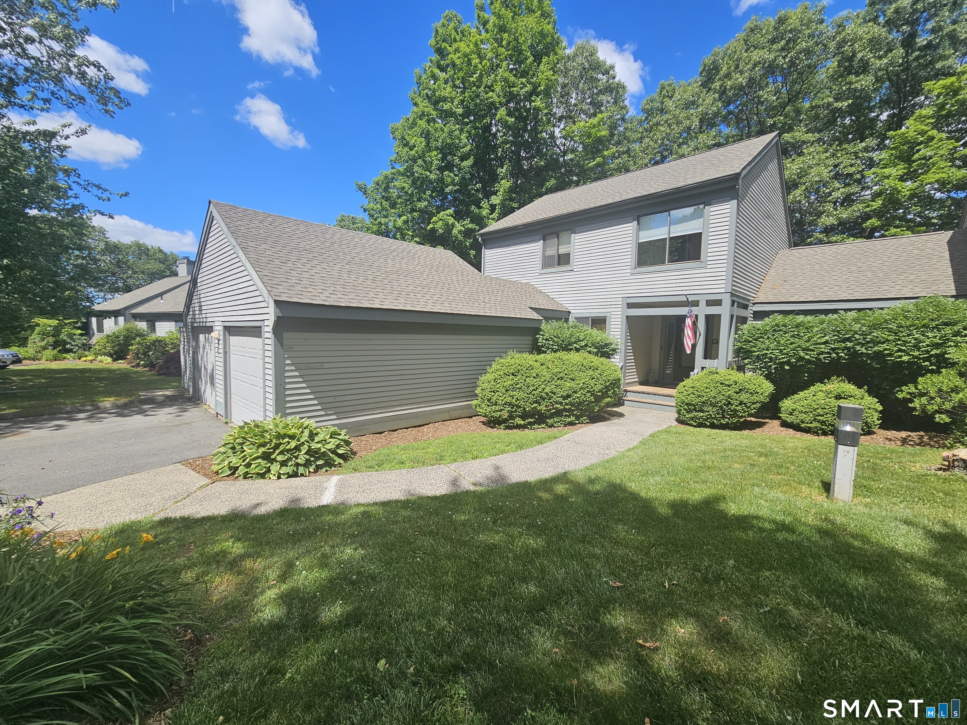 11 Strathmore Lane Avon CT 06001
