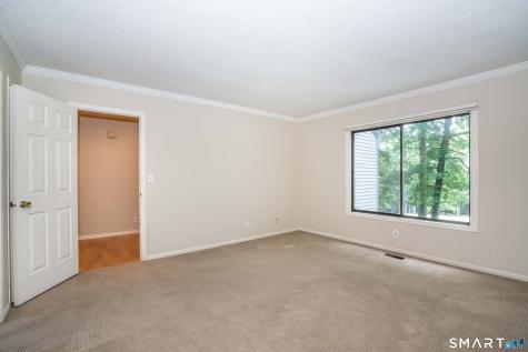 11 Strathmore Lane Avon CT 06001