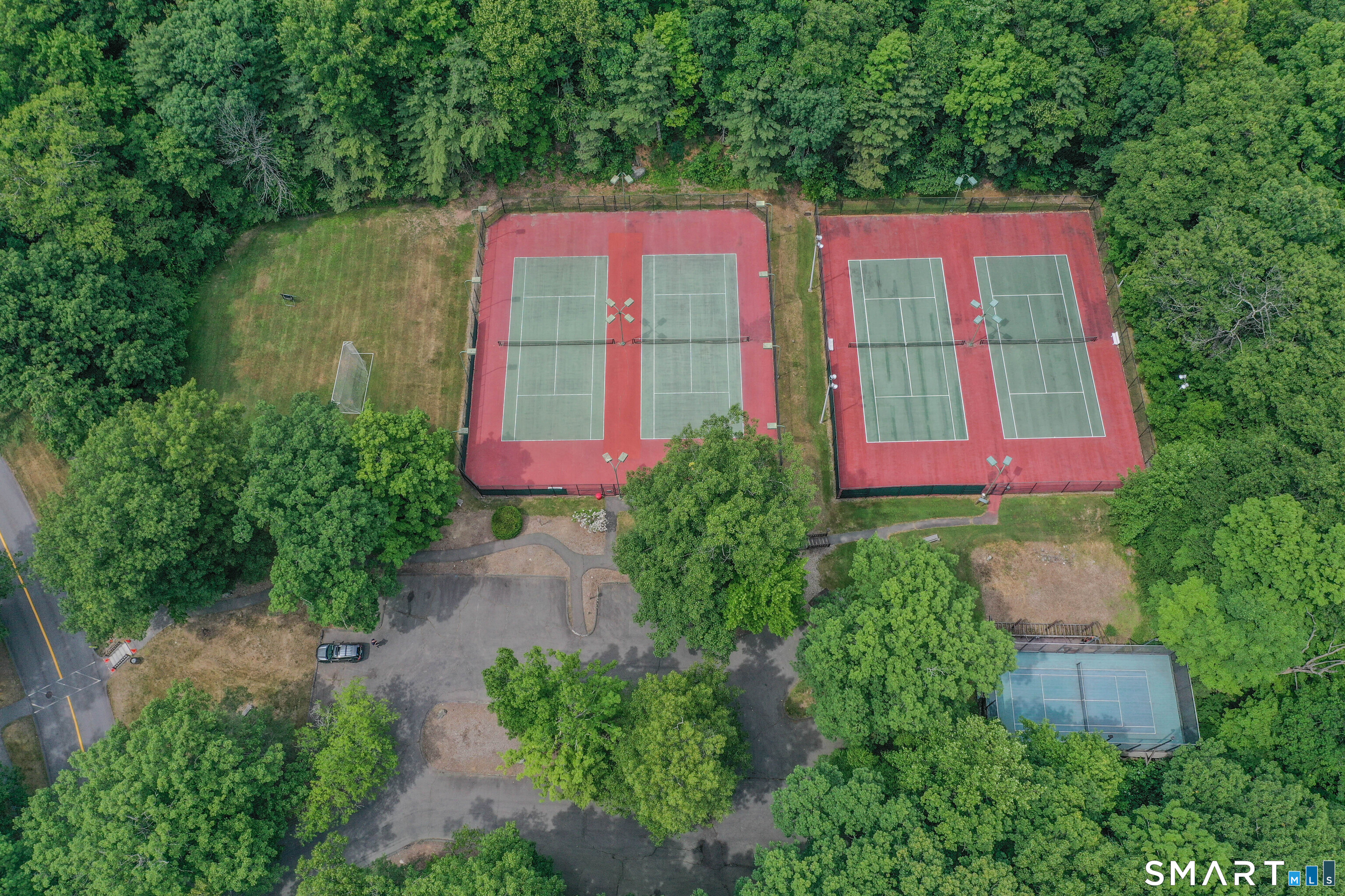 11 Strathmore Lane Avon CT 06001