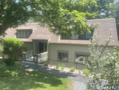 277 Heritage Village Southbury CT 06488
