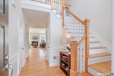 23 Woods Lane Newtown CT 06470