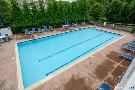 23 Woods Lane Newtown CT 06470