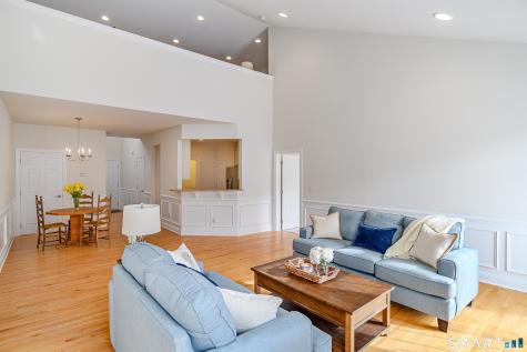 23 Woods Lane Newtown CT 06470