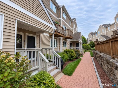 55 Glenrock Norwalk CT 06850