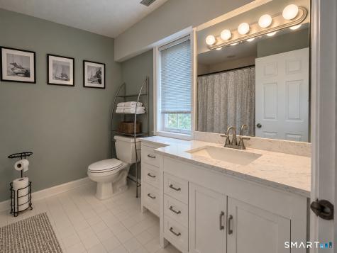 55 Glenrock Norwalk CT 06850