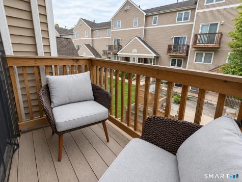 55 Glenrock Norwalk CT 06850