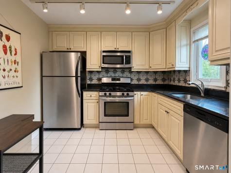 55 Glenrock Norwalk CT 06850
