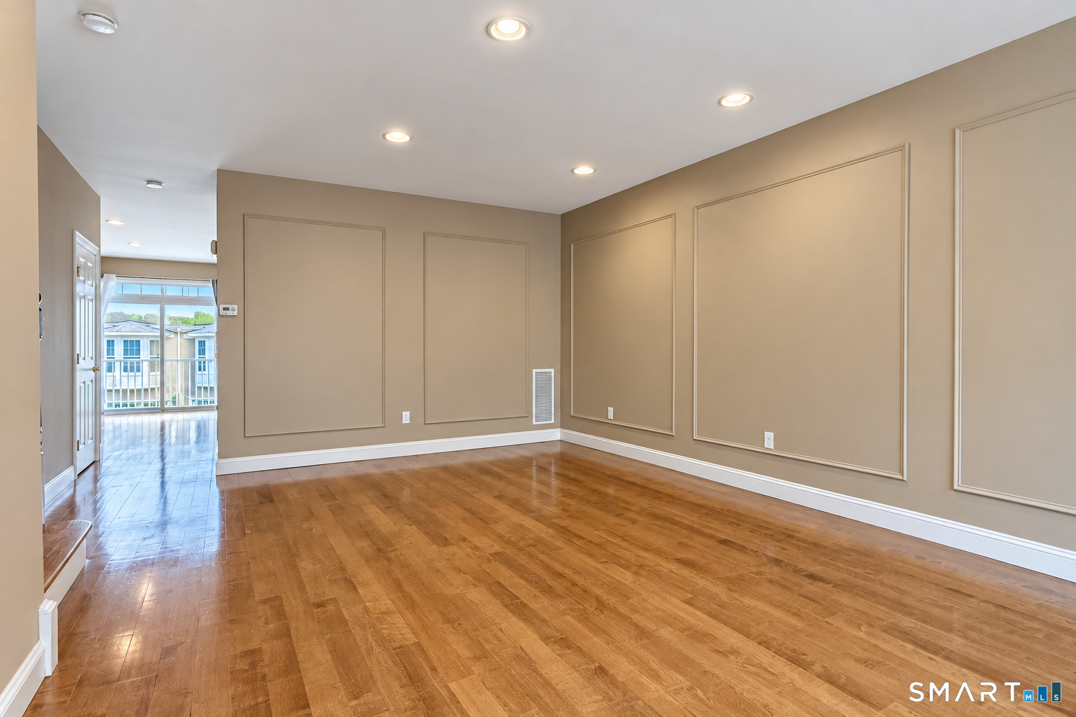 19 Orwich Court Danbury CT 06810