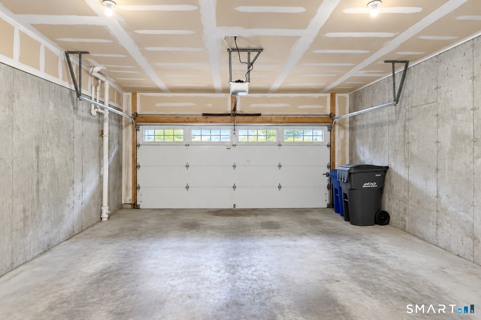19 Orwich Court Danbury CT 06810