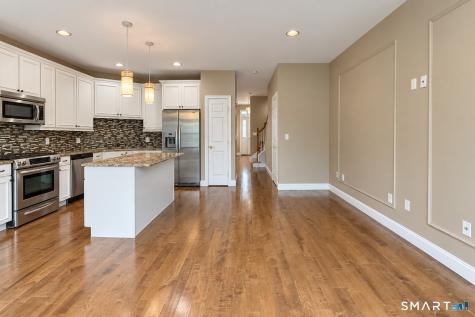 19 Orwich Court Danbury CT 06810