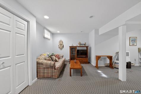 23 Chatsworth Road Granby CT 06035