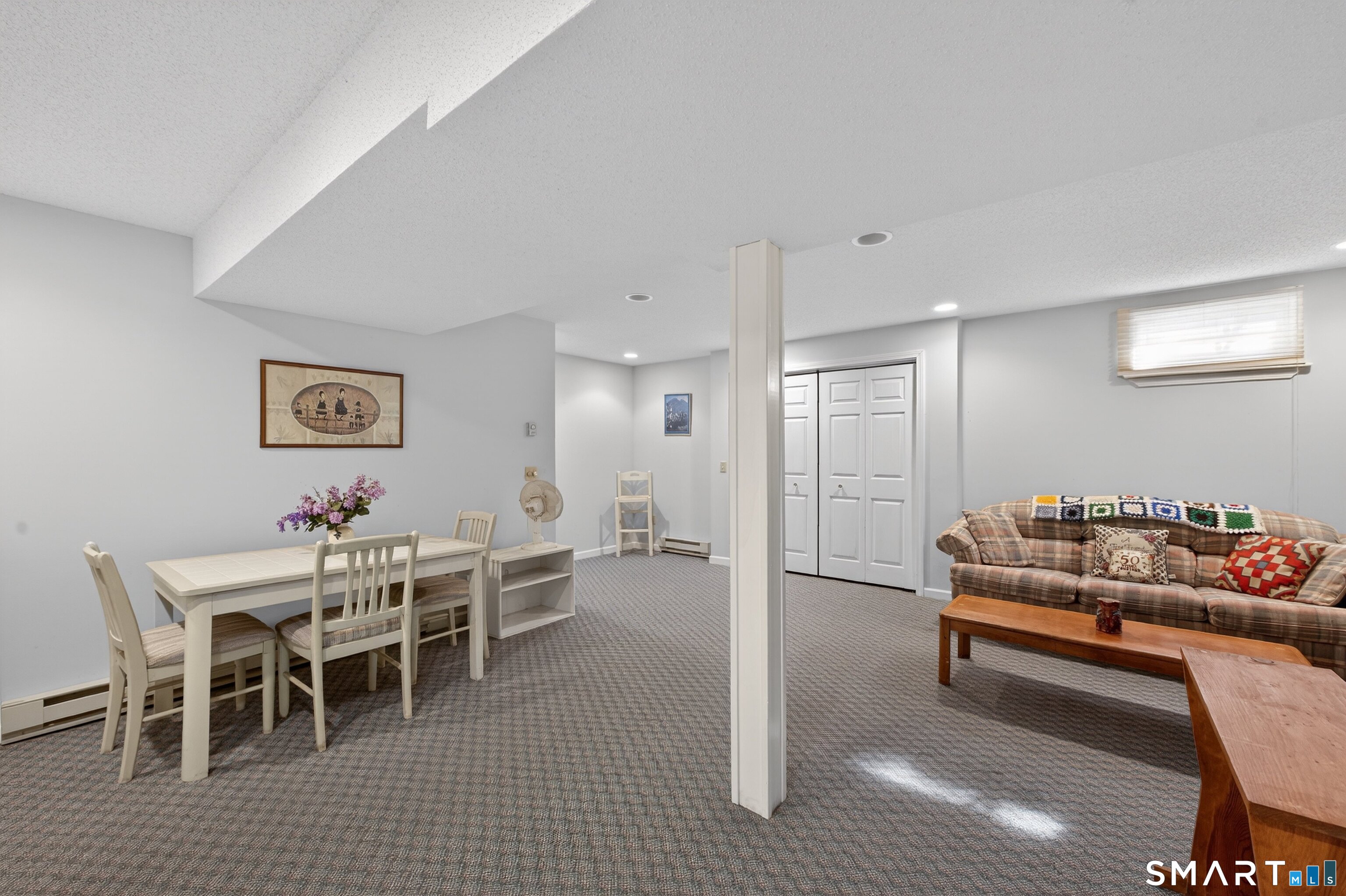 23 Chatsworth Road Granby CT 06035