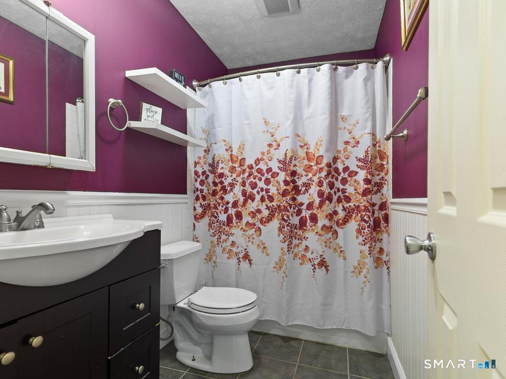 124 Lakeside Drive Bristol CT 06010