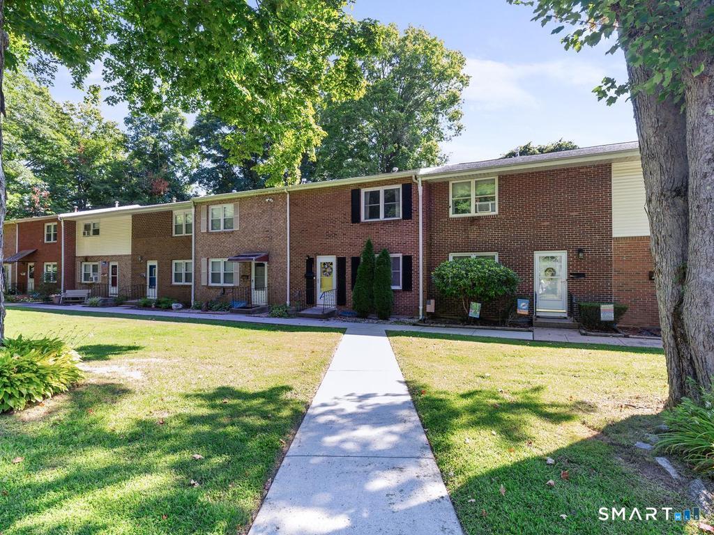 124 Lakeside Drive Bristol CT 06010