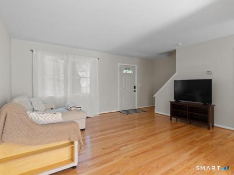 124 Lakeside Drive Bristol CT 06010