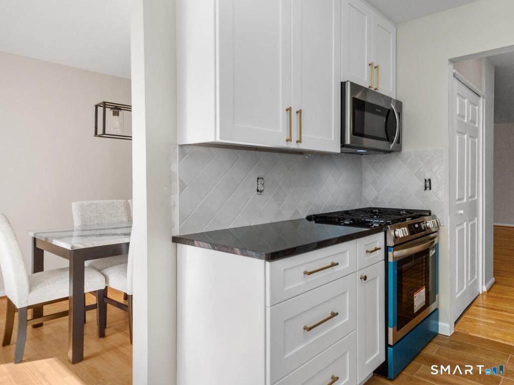 124 Lakeside Drive Bristol CT 06010
