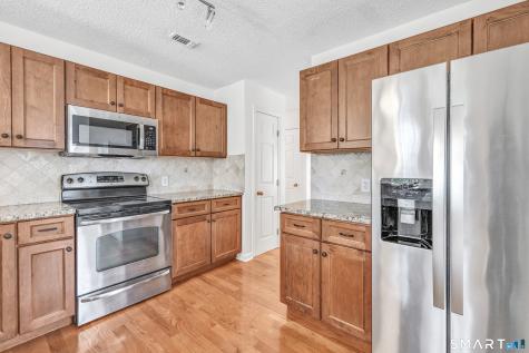 16 Rivendell Drive Shelton CT 06484