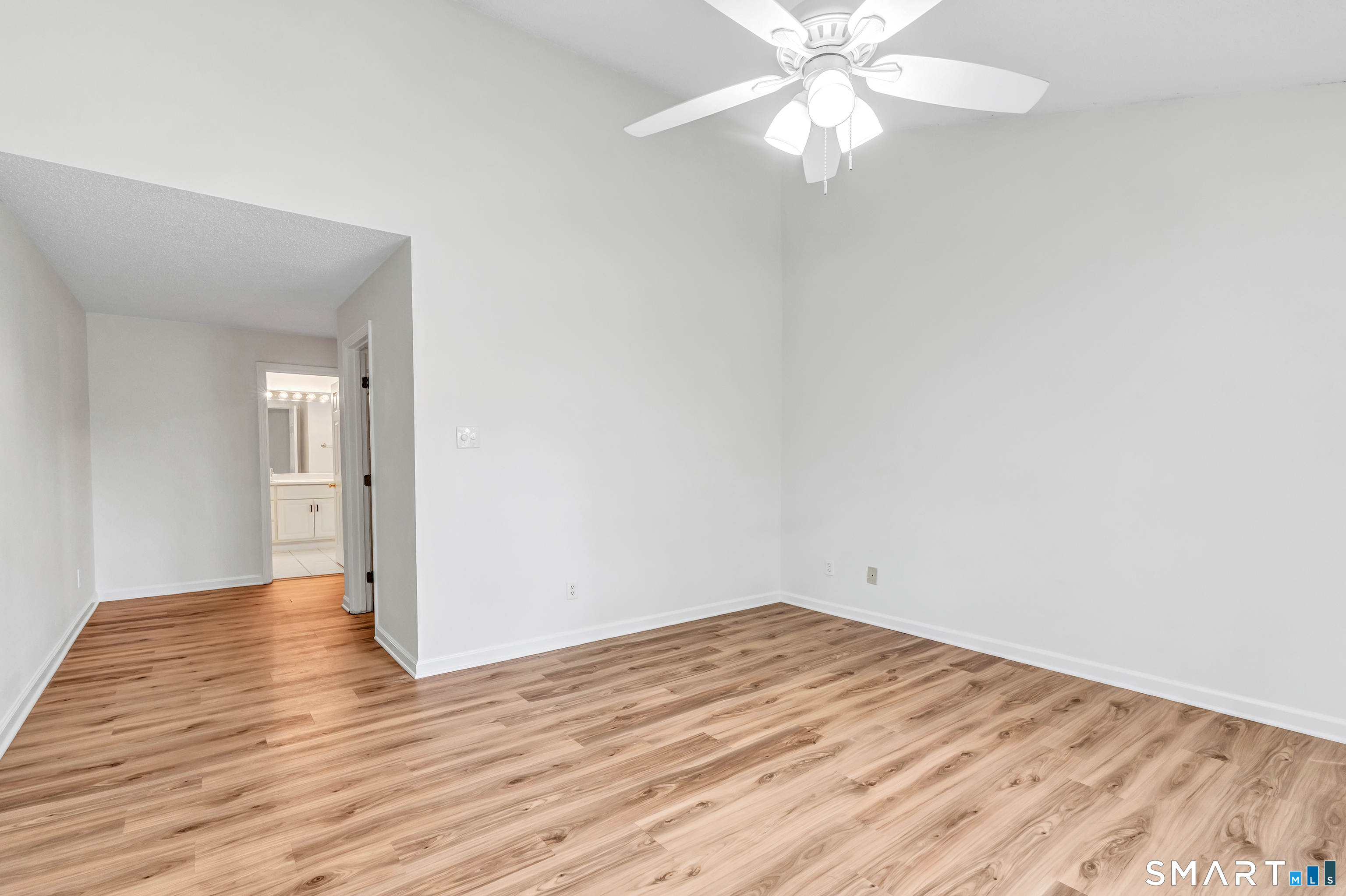 16 Rivendell Drive Shelton CT 06484