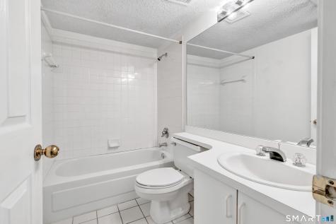 16 Rivendell Drive Shelton CT 06484