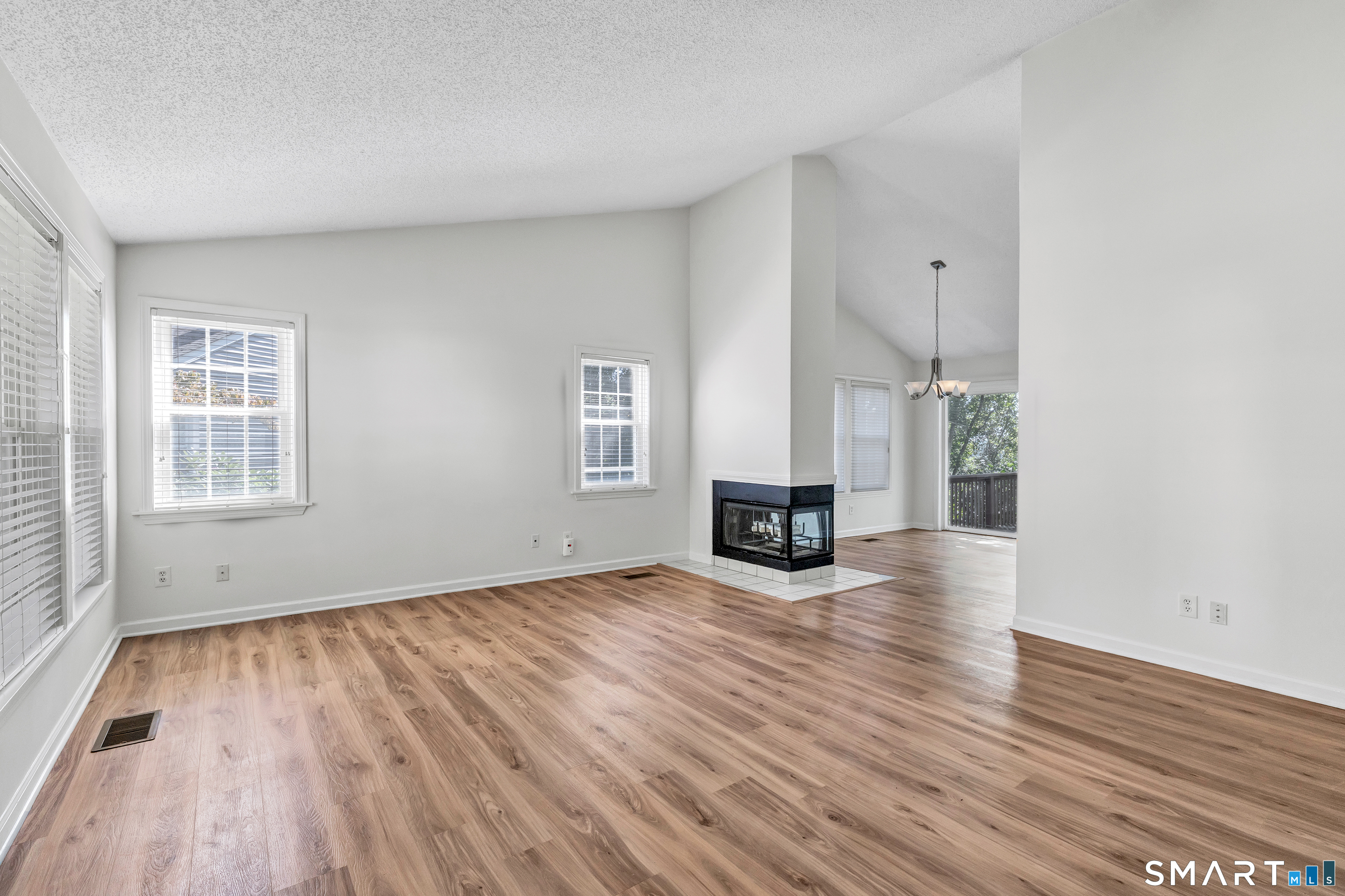 16 Rivendell Drive Shelton CT 06484