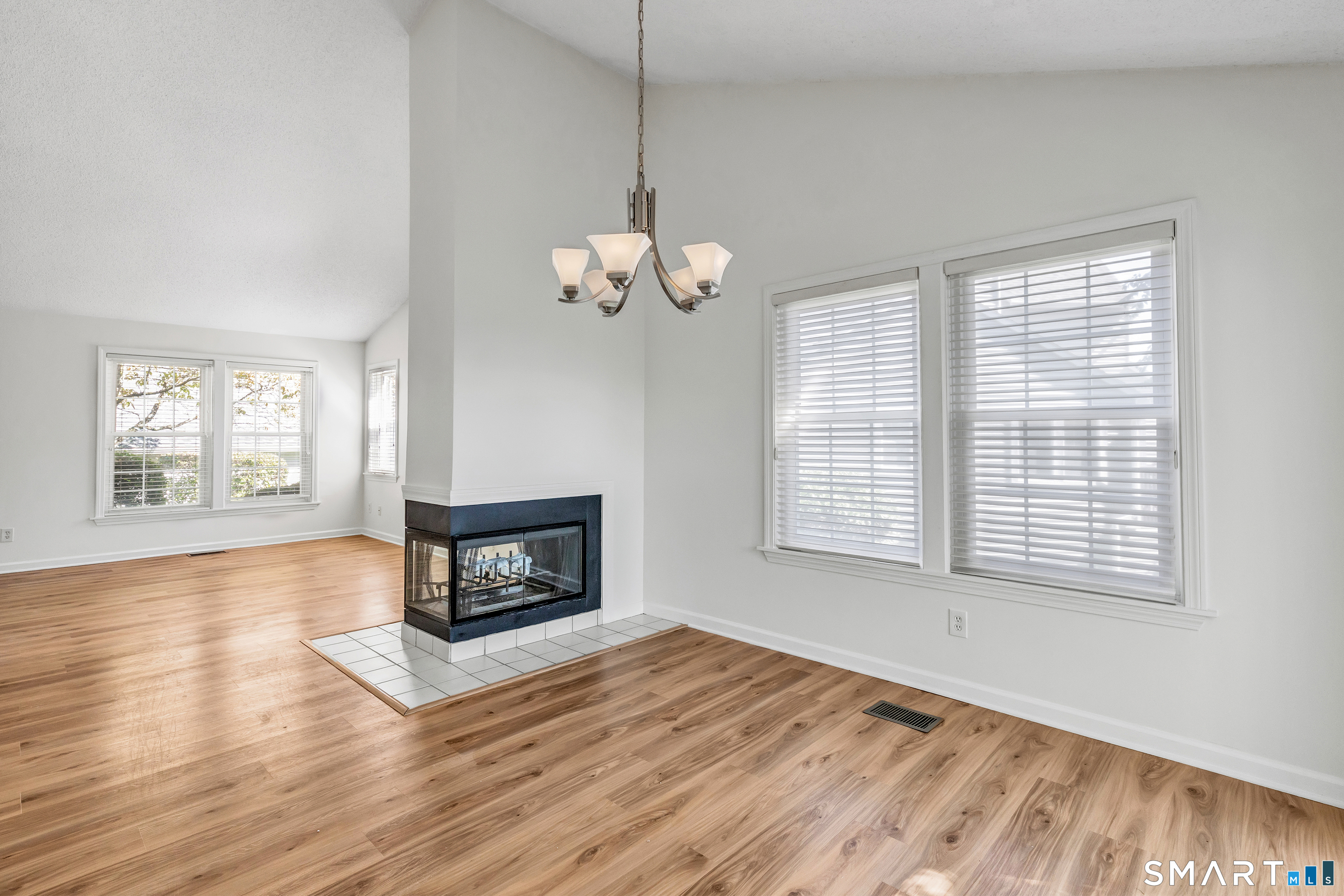 16 Rivendell Drive Shelton CT 06484