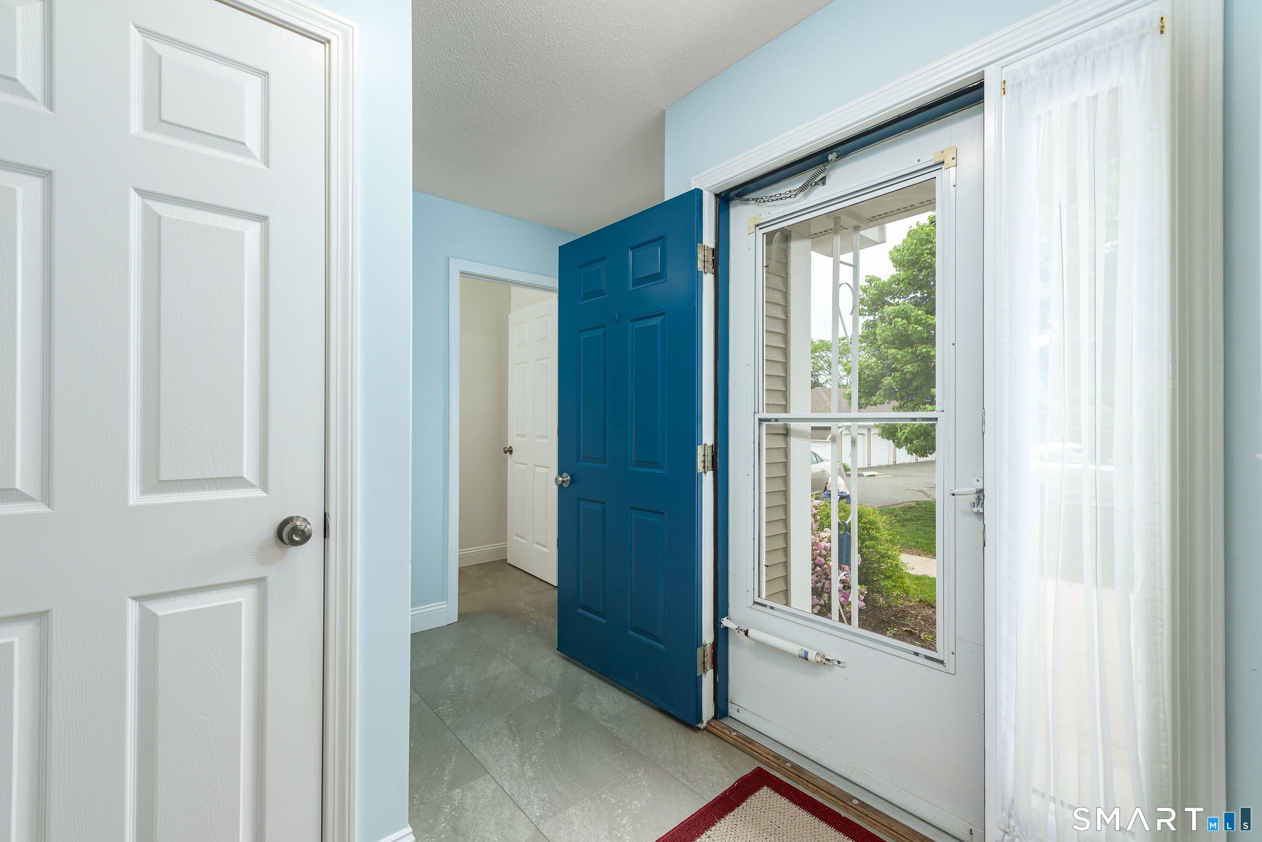 205 Wyndemere Court South Windsor CT 06074