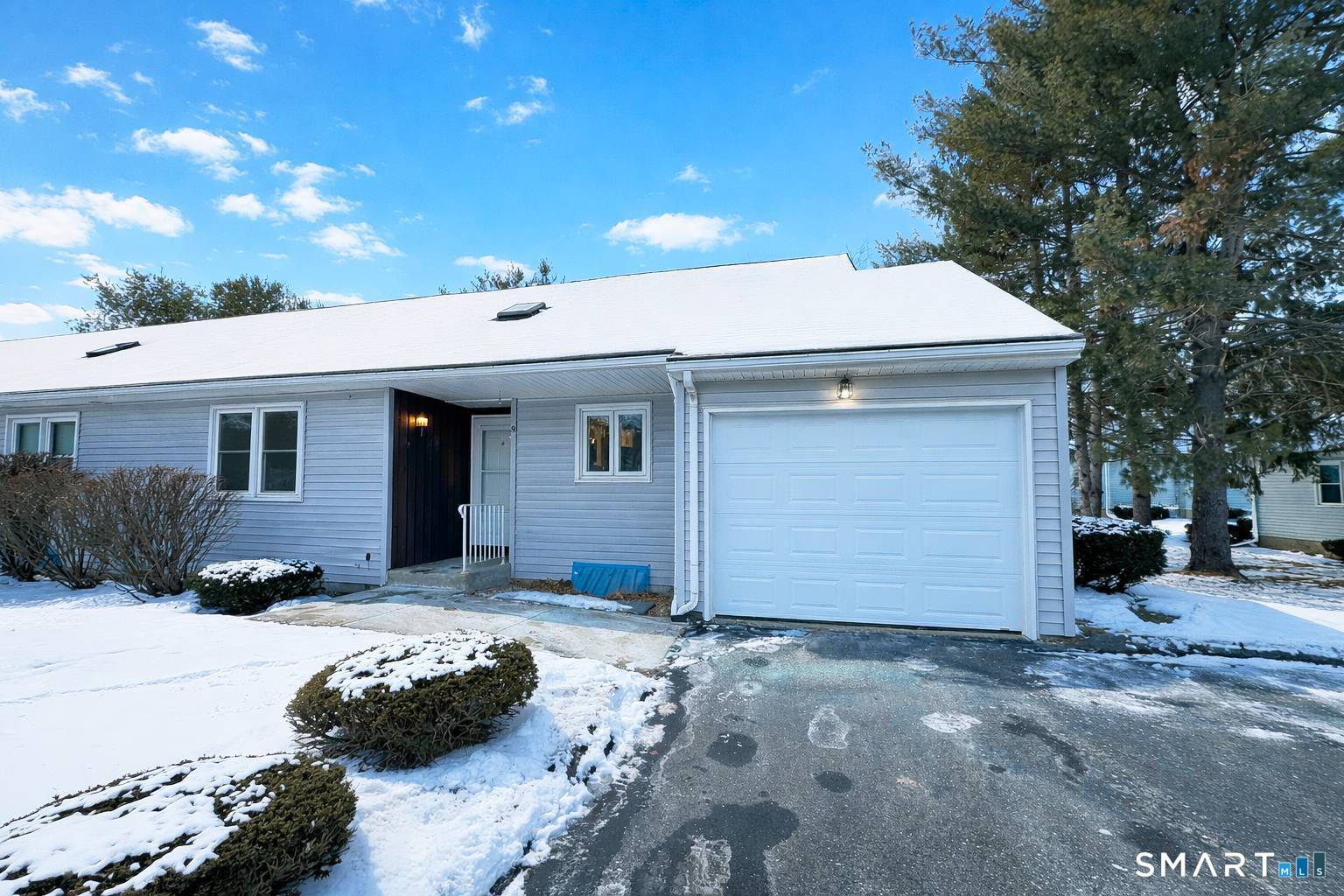 9 Chasse Drive East Windsor CT 06088