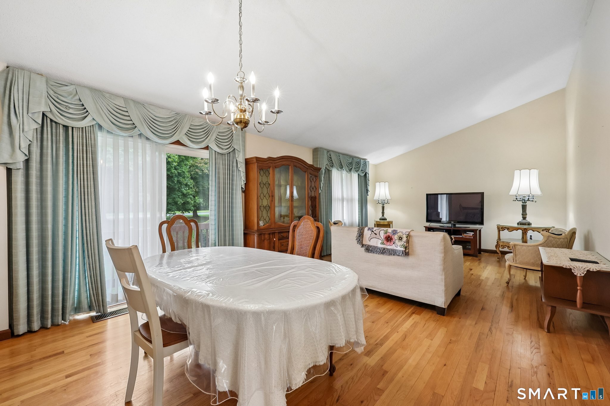 1279 New Britain Avenue West Hartford CT 06110